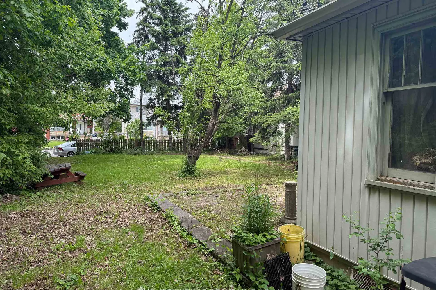 31 Maple Bush Avenue photo 2