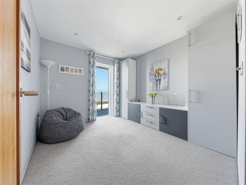 Additional image 10 of 2 bed flat for saleCentral Parade, Herne Bay CT6
