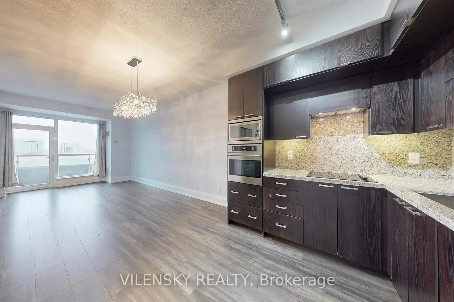 120 Harrison Garden Boulevard 825