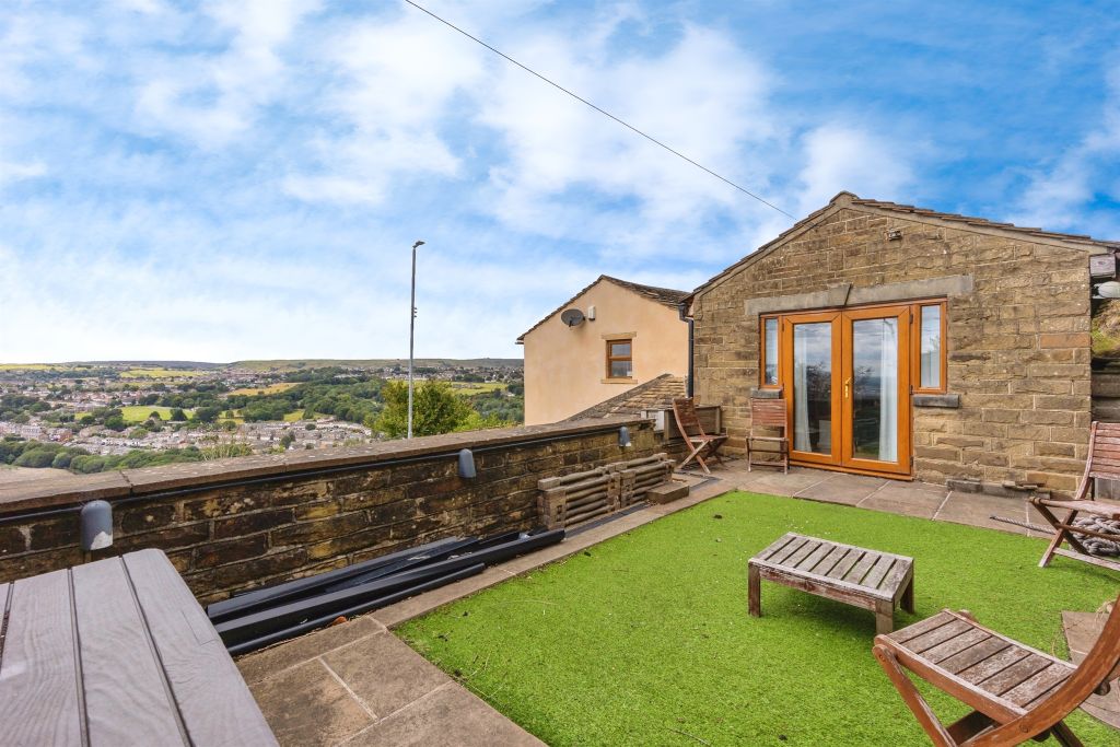 Additional image 16 of 6 bed detached house for saleCrow Point, Boothtown, Halifax HX3