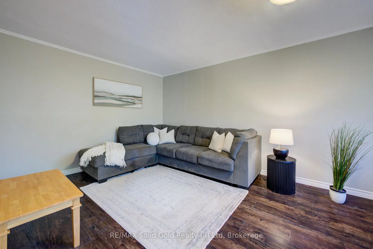 121 University Avenue 22 photo 4
