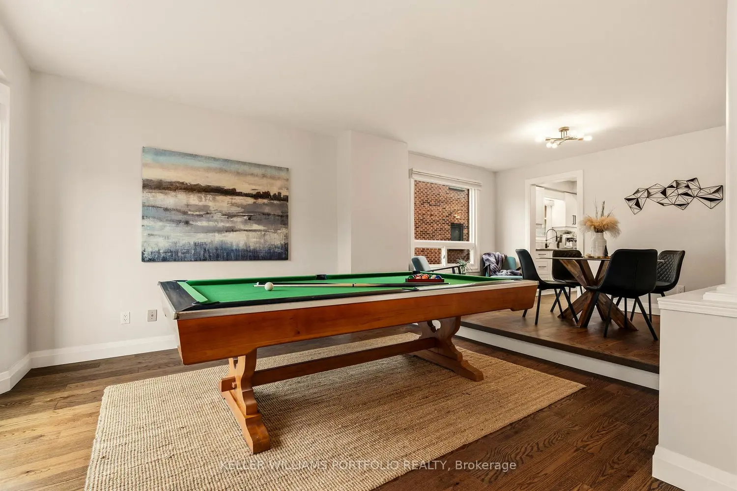 50 Edgewater Drive photo 2