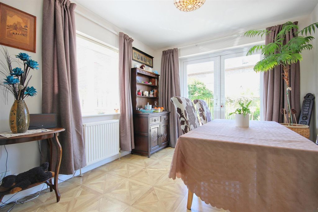 Additional image 16 of 3 bed detached bungalow for saleCheyne Walk, Hornsea HU18