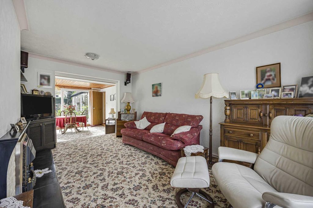 Additional image 3 of 3 bed detached bungalow for saleGreys Road, Henley-On-Thames RG9