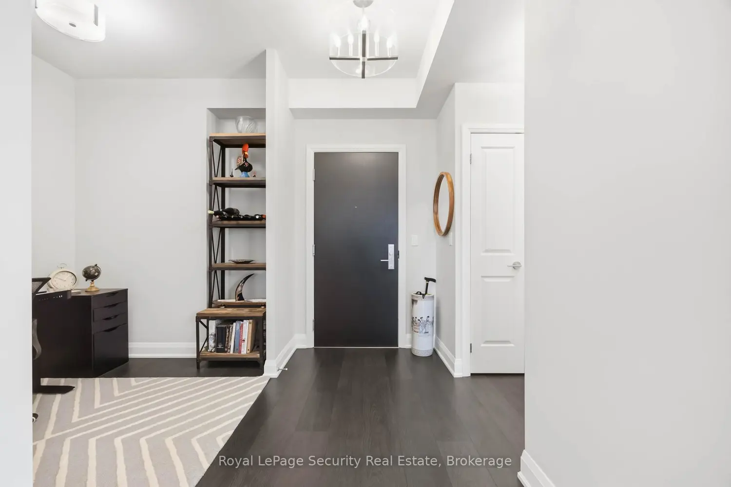 35 Fontenay Court 602