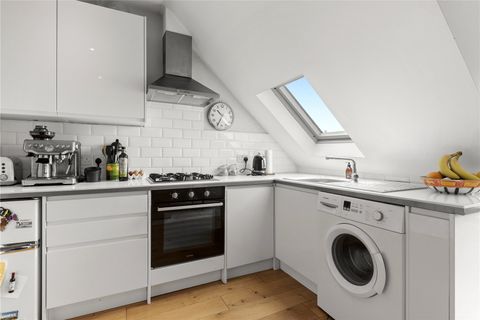 Marney Road, London SW11