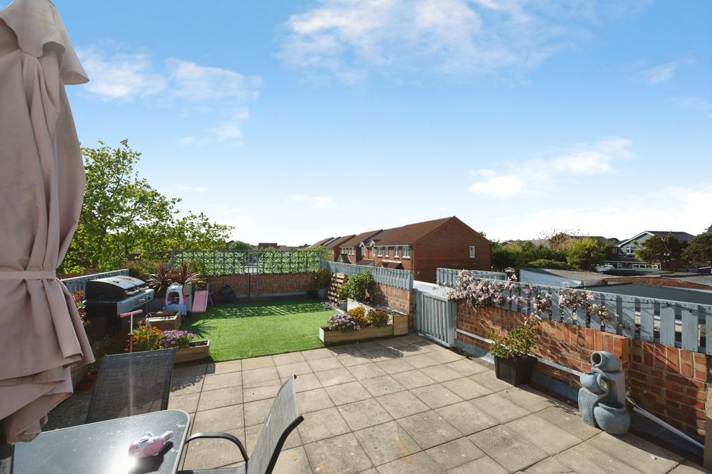 Additional image 4 of 3 bed maisonette for saleRails Lane, Hayling Island, Hampshire PO11