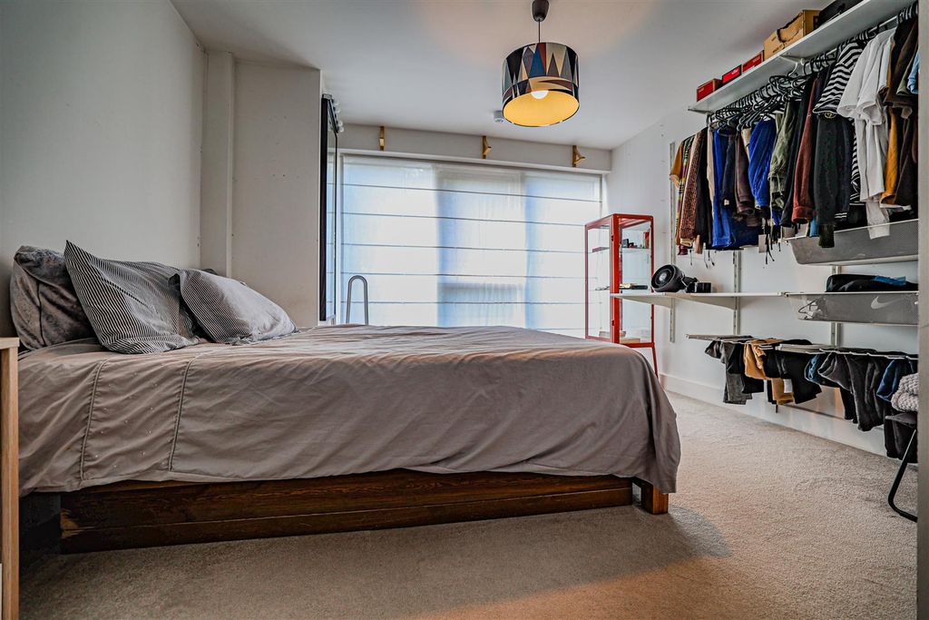 Additional image 9 of 2 bed flat for saleThe Embankment, Nash Mills Wharf, Hemel Hempstead HP3