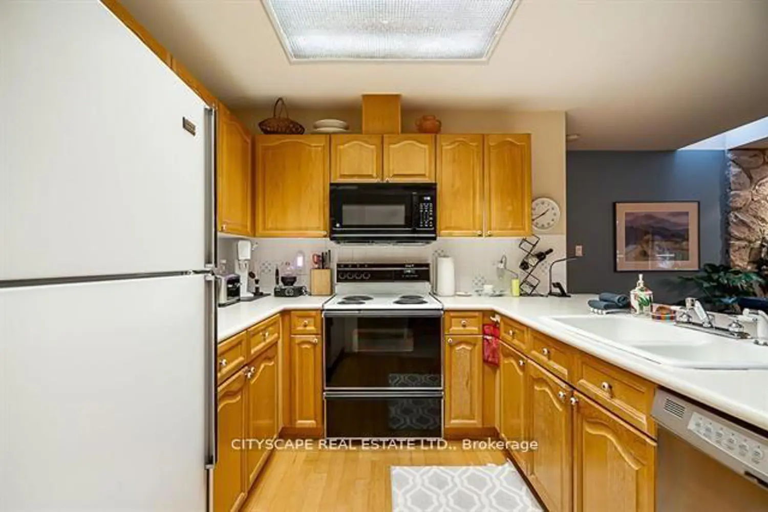 Additional image 2 of 4636 Blackcomb Way 31