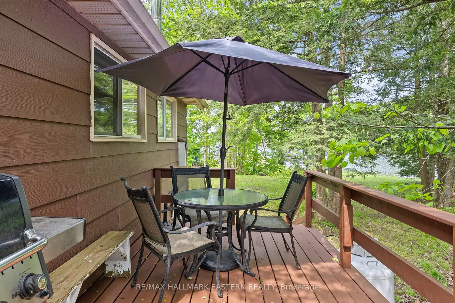 68 Irwin Drive photo 4
