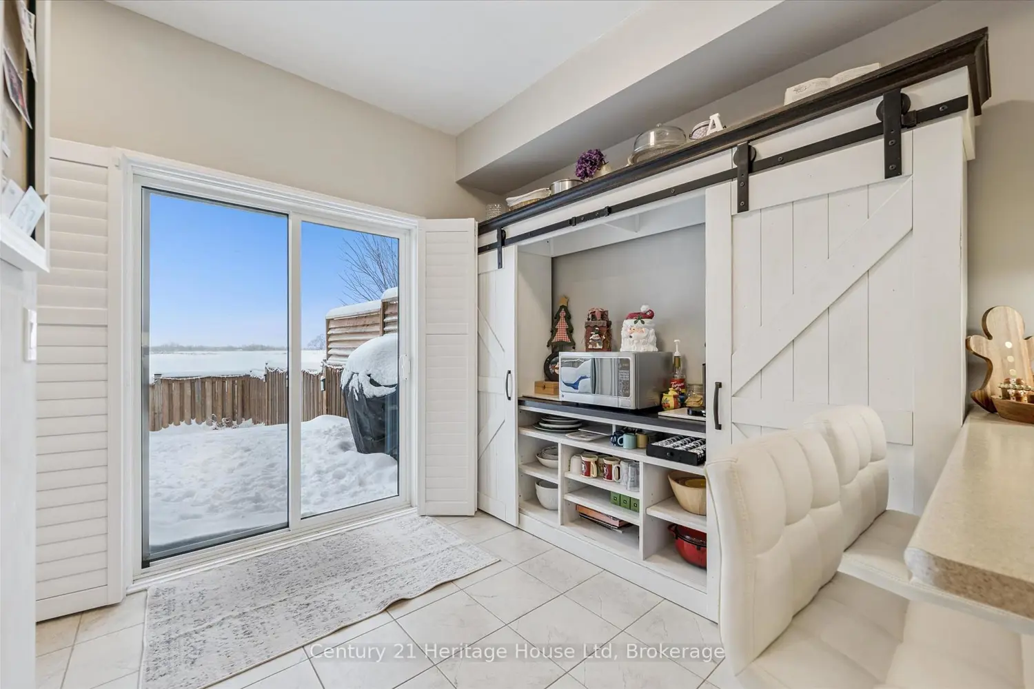 73 Courtney Street photo 4