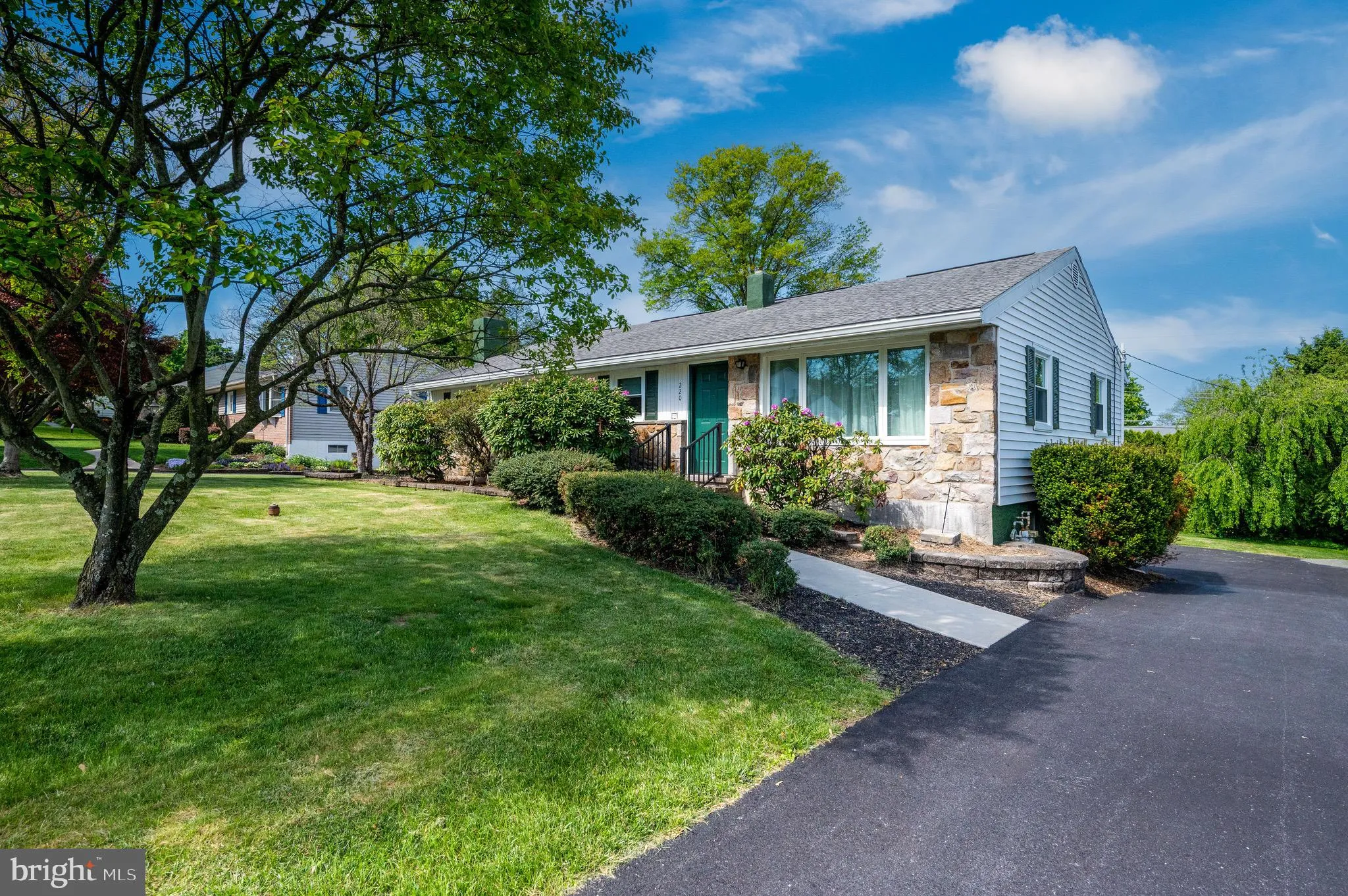 Additional image 80 of 220 Maple Springs Drive, Birdsboro, PA 19508