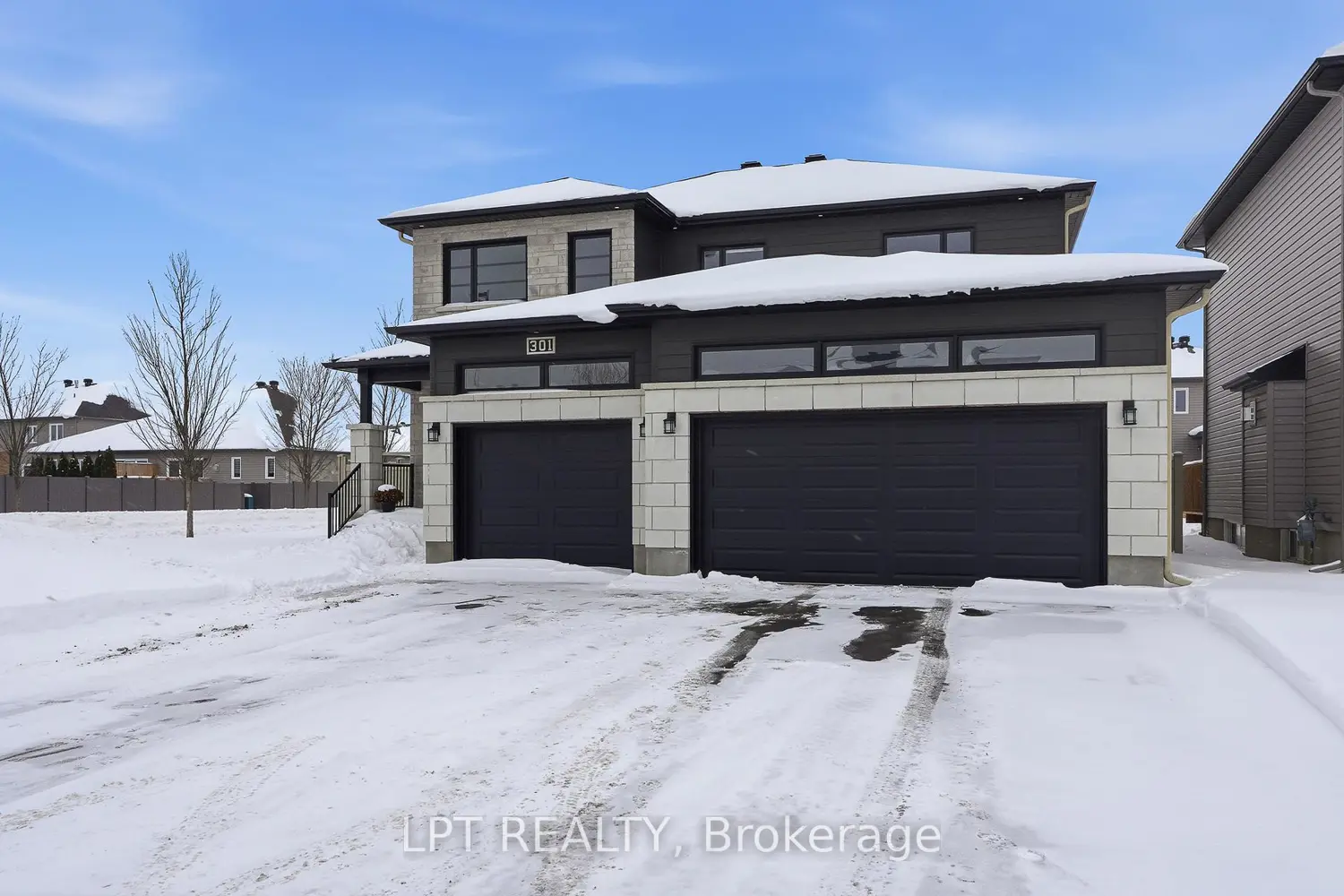 301 Moonlight Drive photo 2