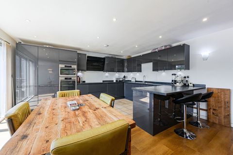 Building 45, Woolwich Riverside, London SE18