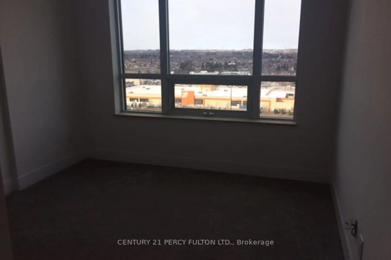 Additional image 17 of 1215 Bayly Street 1409