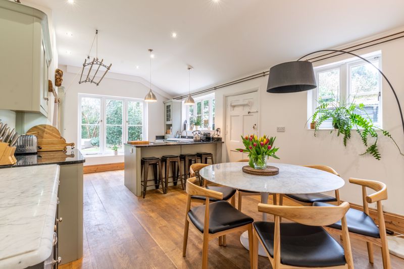 Additional image 14 of 7 bed property for saleSt Andrews Street, Hertford SG14