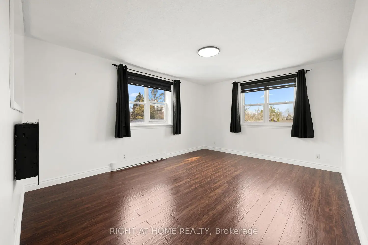 12 Maple Grove Road
