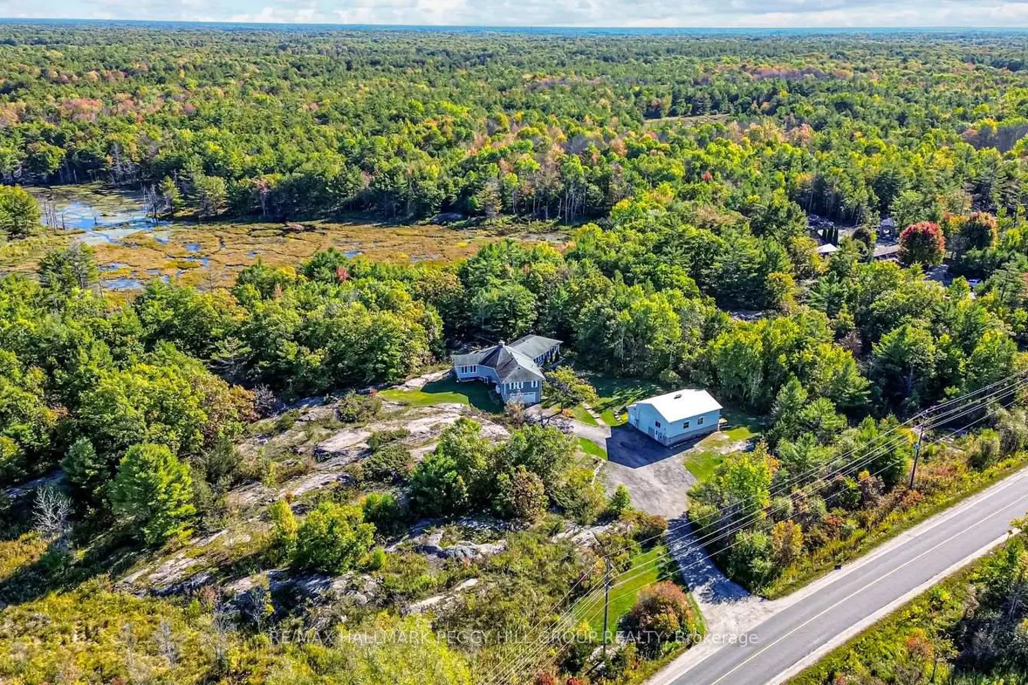 Additional image 17 of 1564 Honey Harbour Road