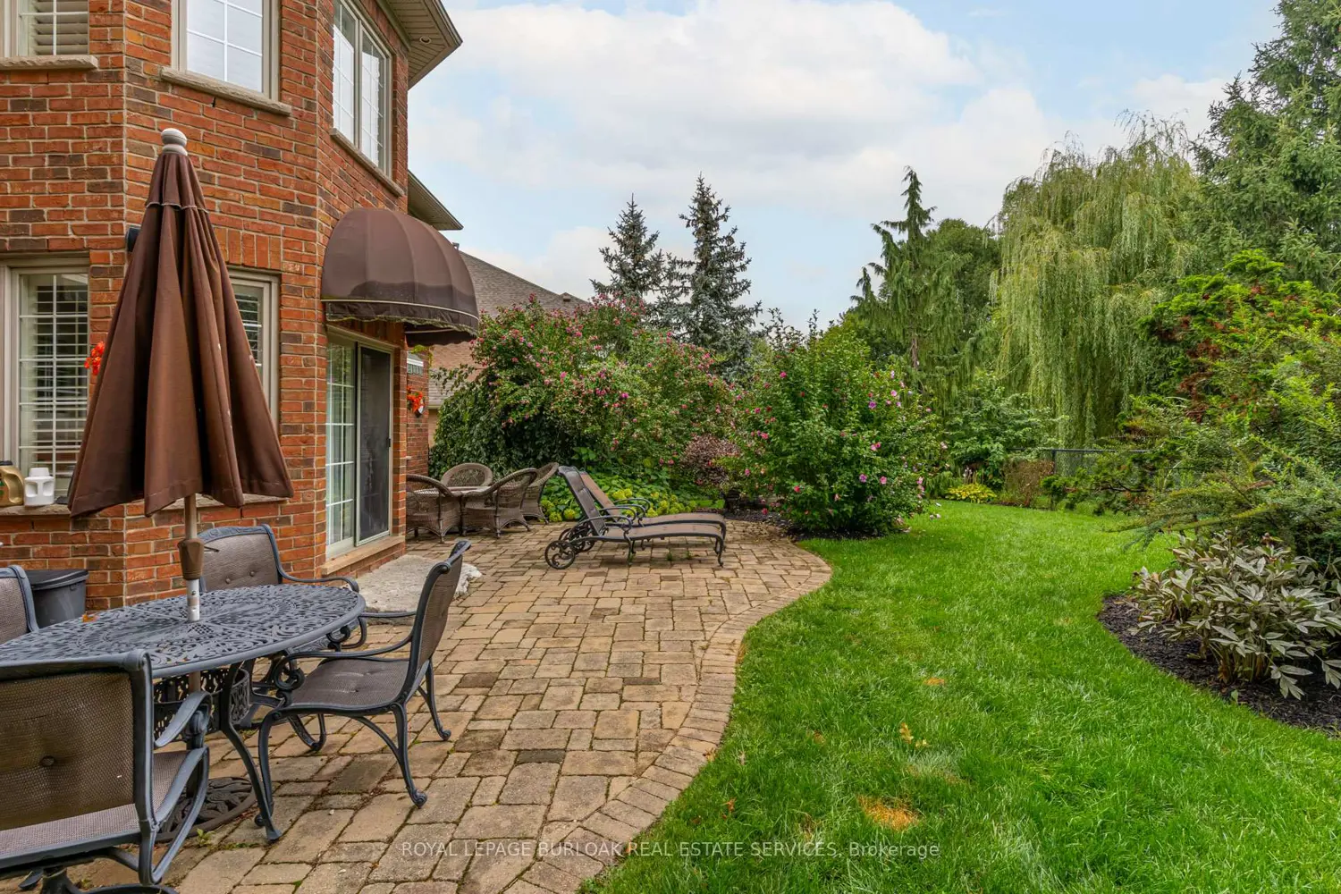 4278 Clubview Drive photo 4