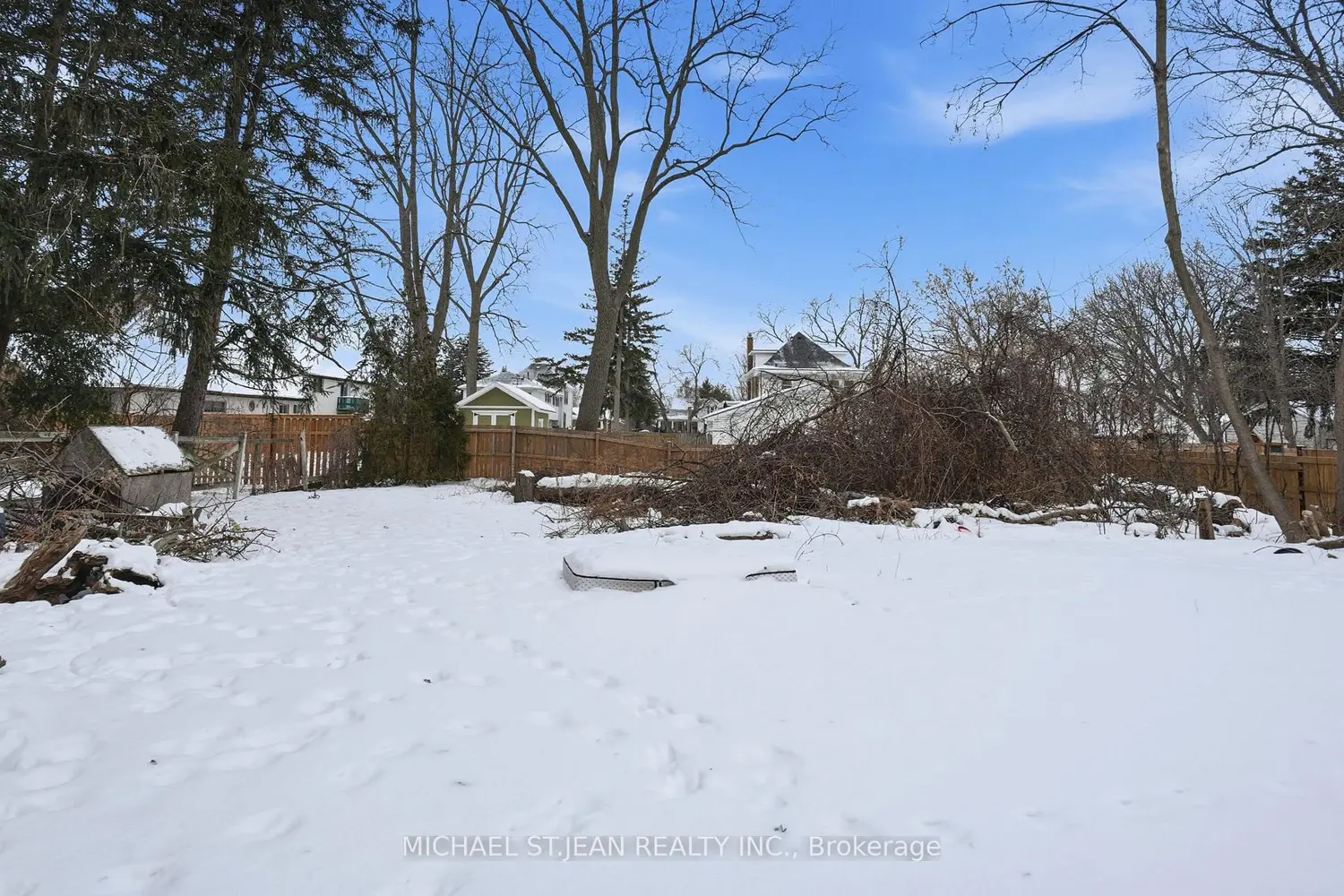51 Mountain Avenue photo 3