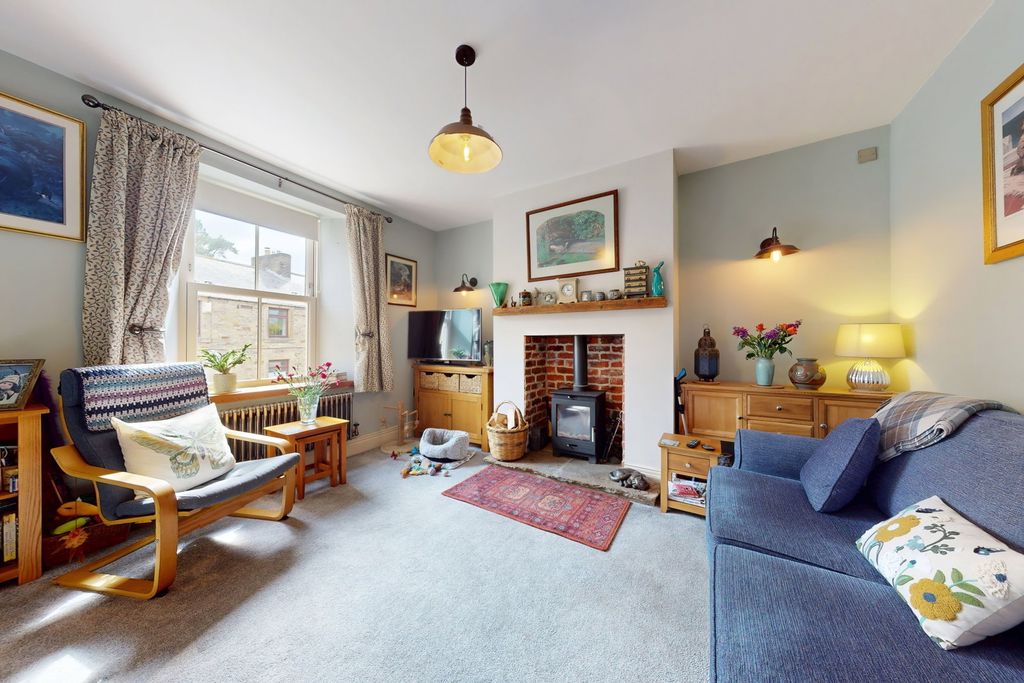 2 bed detached house for saleCroft Gate House, Castle Hill, Haltwhistle, Northumberland NE49 photo 2