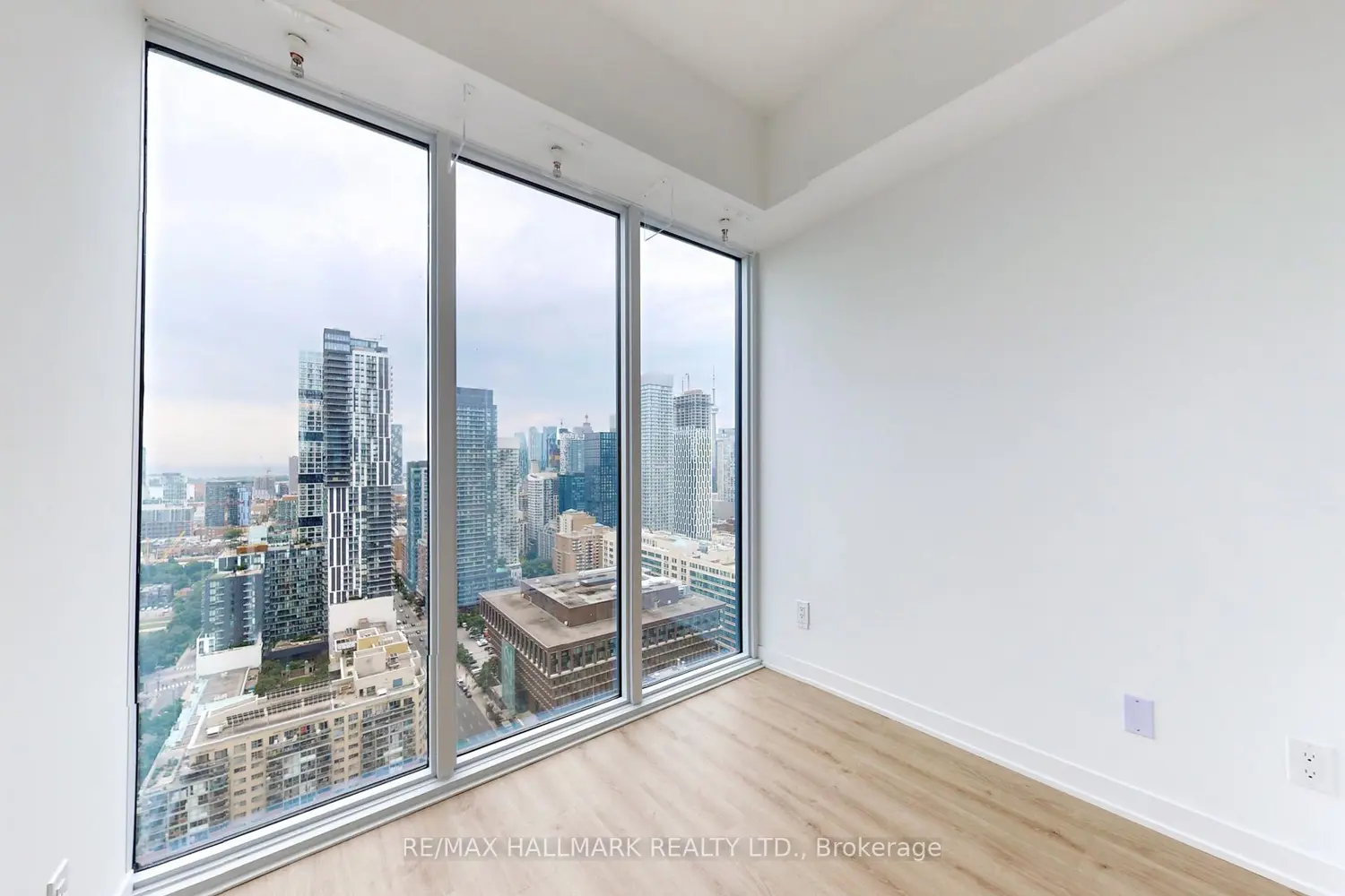Additional image 16 of 319 Jarvis Street 3515