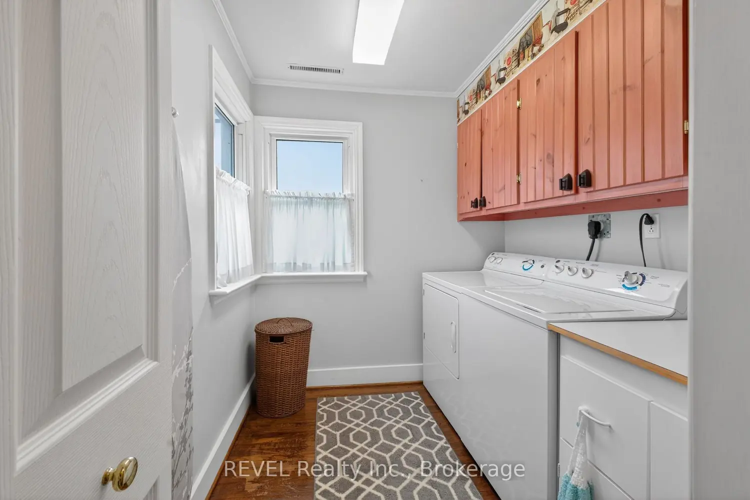 Additional image 14 of 1258 Phillips Street