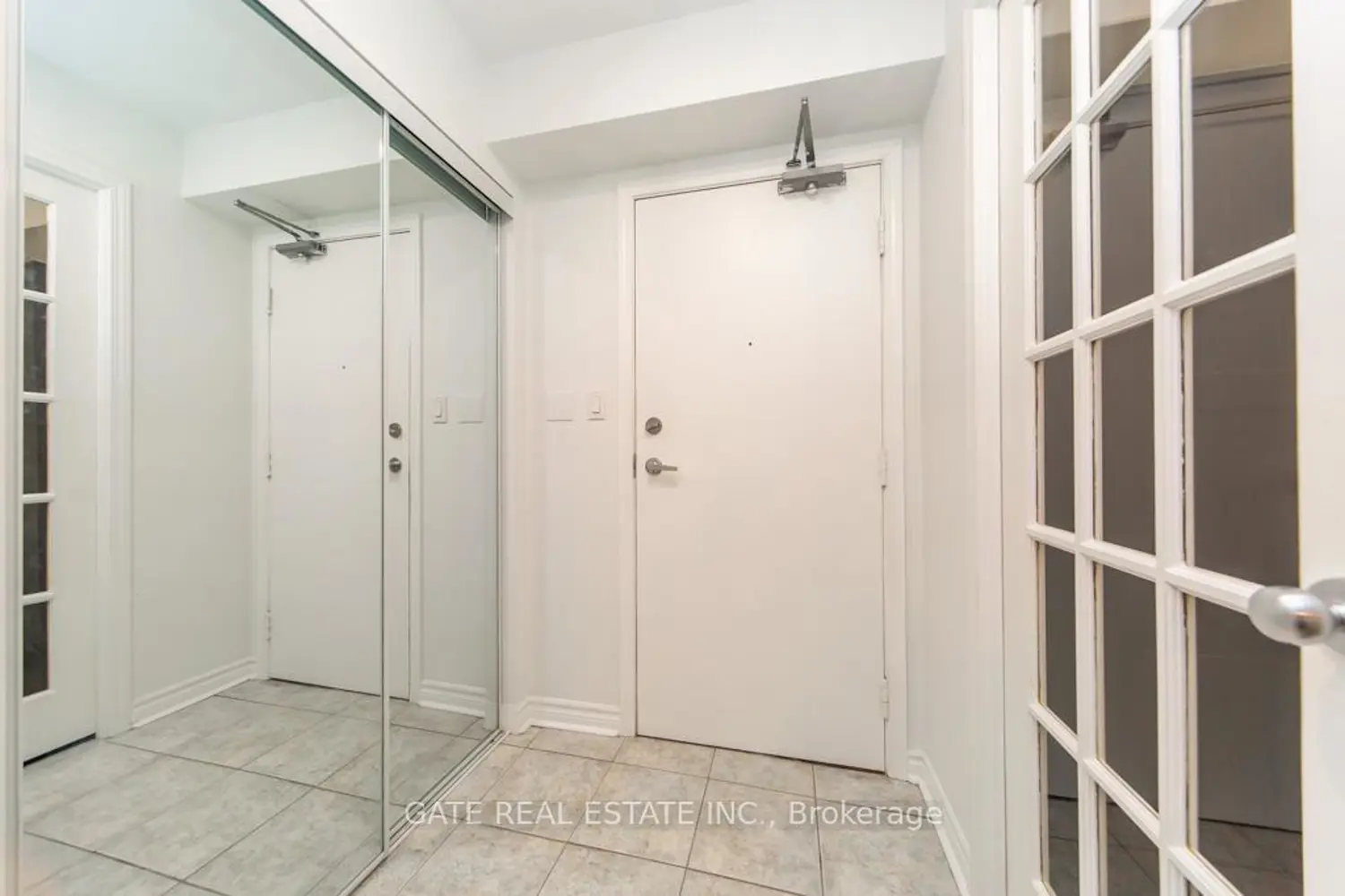 1 Rean Drive 1905 photo 3