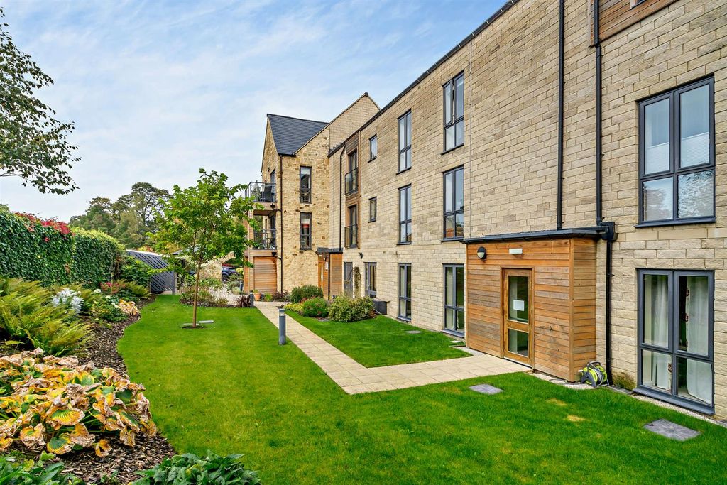 Additional image 25 of 2 bed flat for saleThe Wickets, Kirkgate, Settle BD24