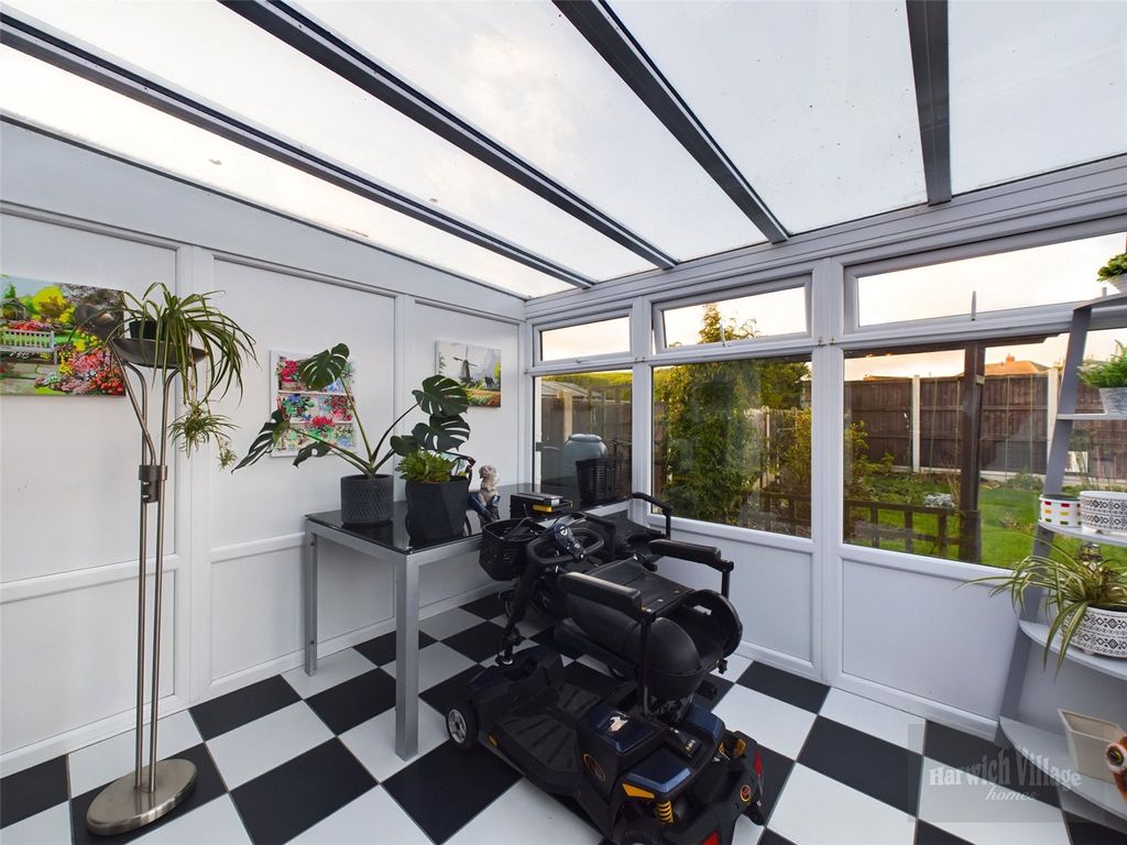 Additional image 7 of 3 bed bungalow for saleDove Crescent, Harwich, Essex CO12