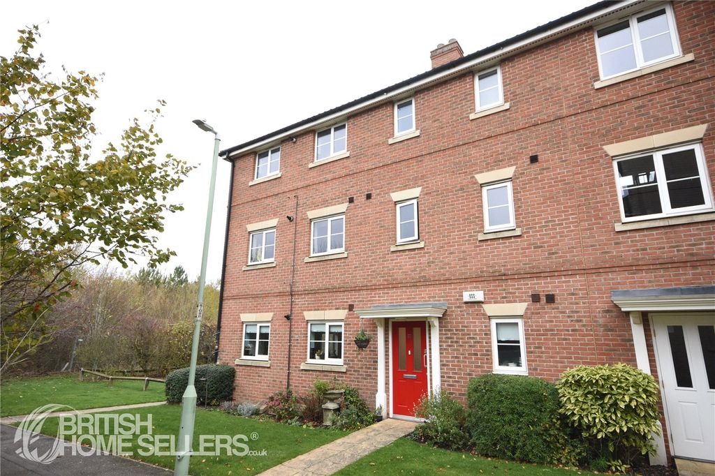 2 bed flat for saleGreen Road, Haverhill, Suffolk CB9