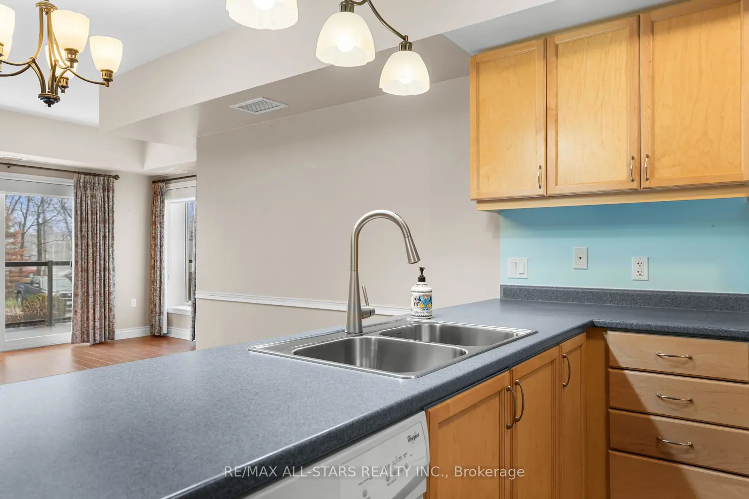 Additional image 11 of 94 Francis Street 104
