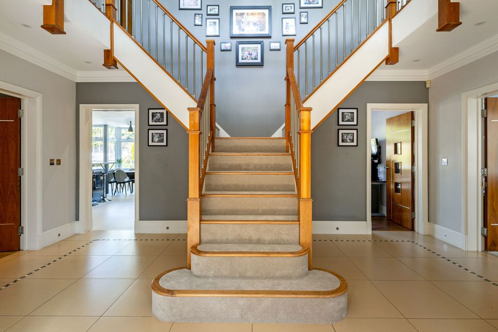 Additional image 6 of 6 bed detached house for saleWood End Road, Harpenden AL5