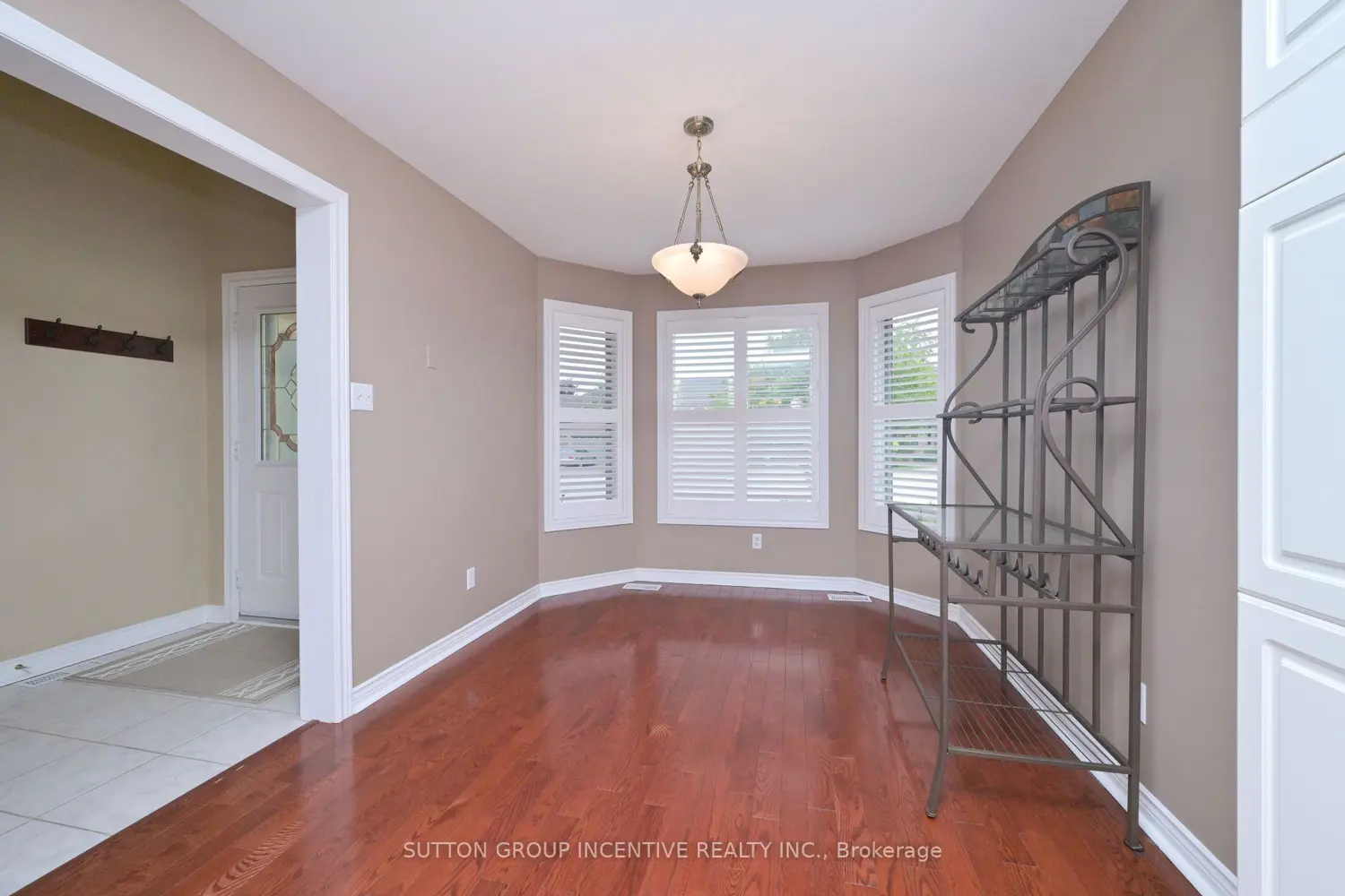 4 Belair Place photo 4