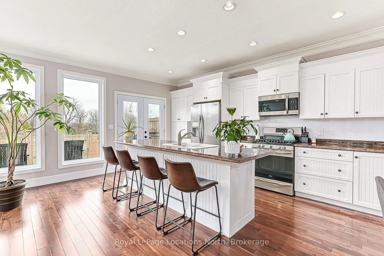 73 Findlay Drive photo 3