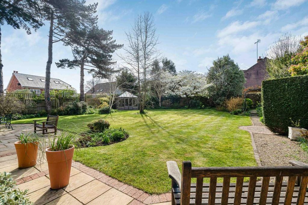 Additional image 21 of 5 bed detached house for saleGreen Lane, Henley-On-Thames RG9