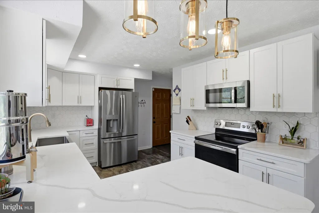 Additional image 17 of 2712 Goldmiller Road, Bunker Hill, WV 25413