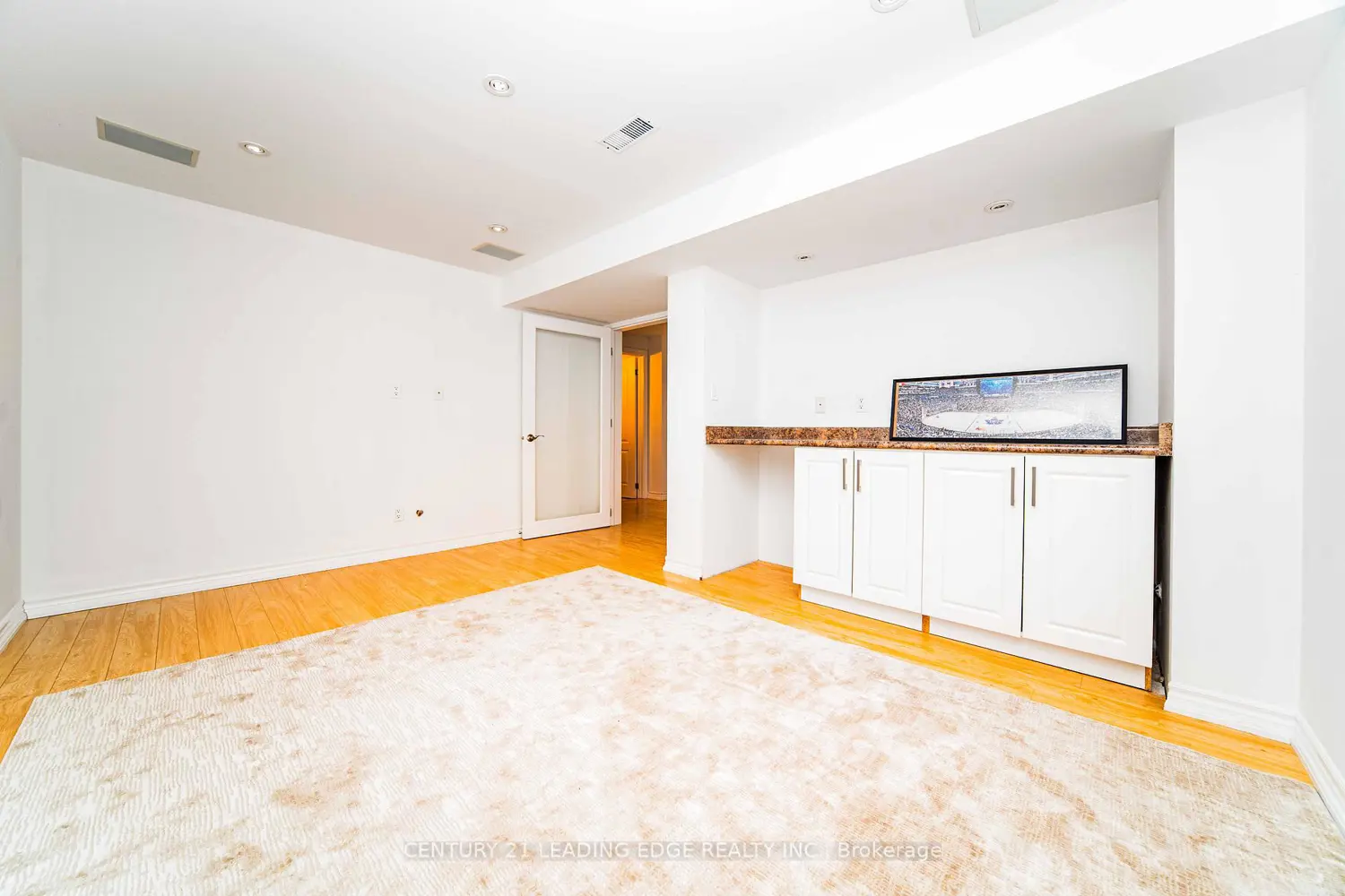 Additional image 17 of 37 Landsdown Crescent