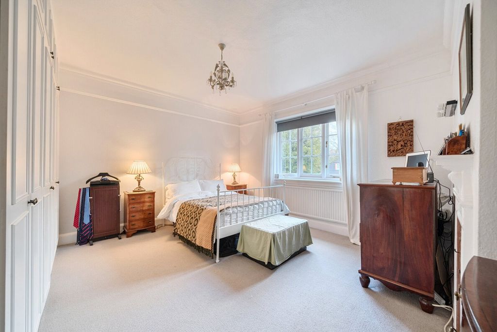 Additional image 24 of 6 bed detached house for saleTower Road, Hindhead GU26