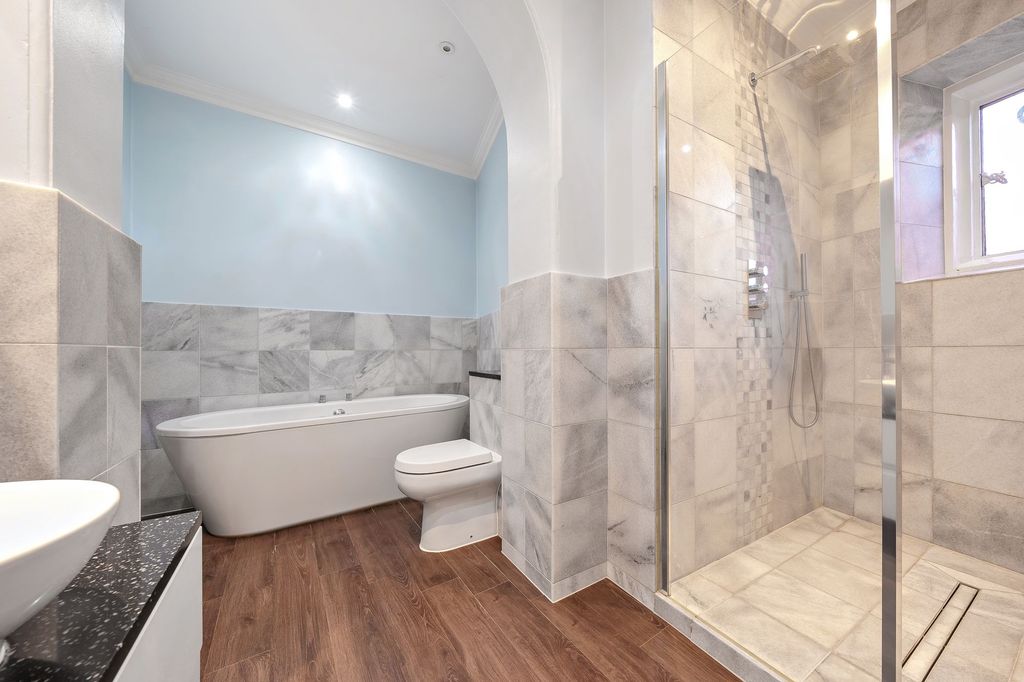 Additional image 12 of 2 bed flat for saleGoldings Hall, Waterford, Hertford SG14