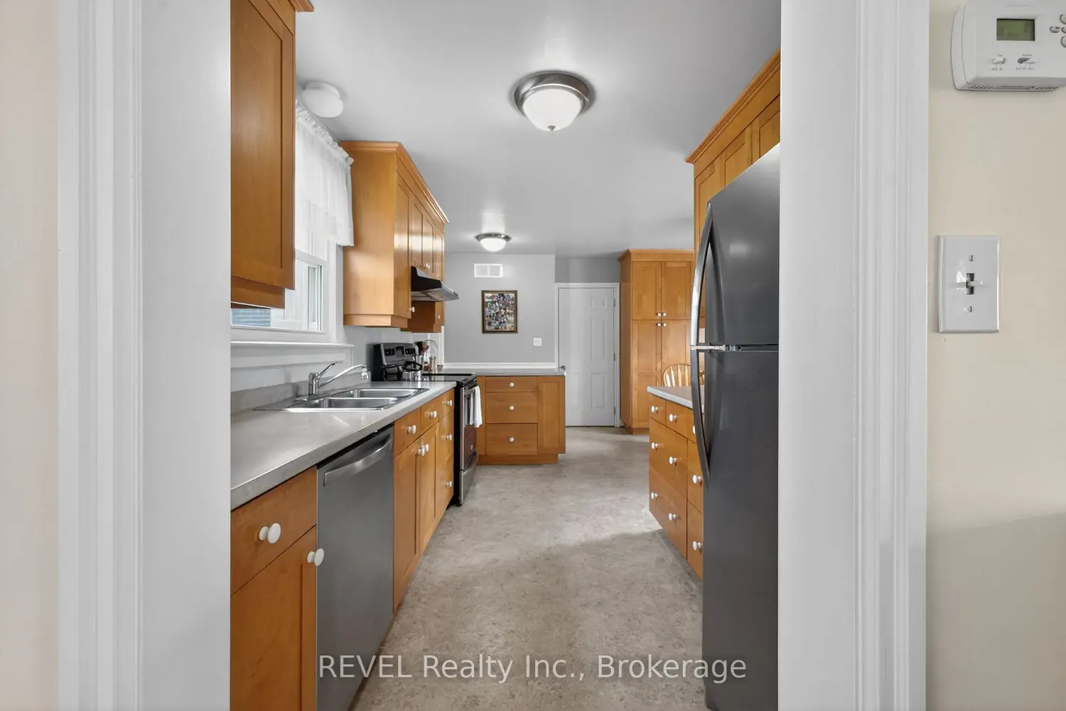 Additional image 6 of 1258 Phillips Street