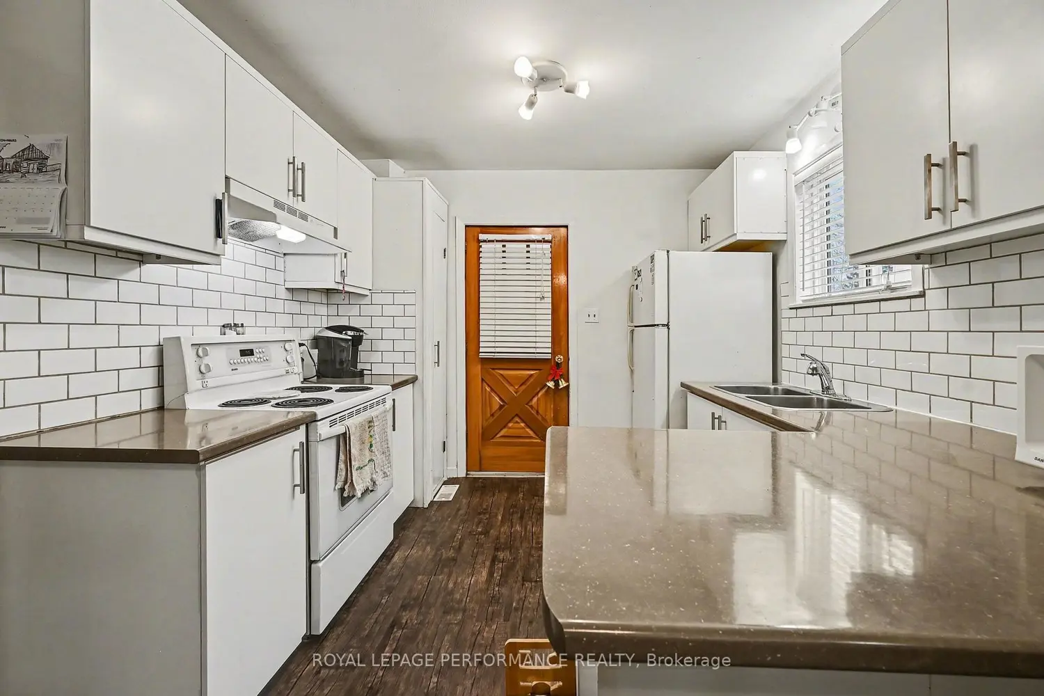 414 Gillespie Avenue photo 3