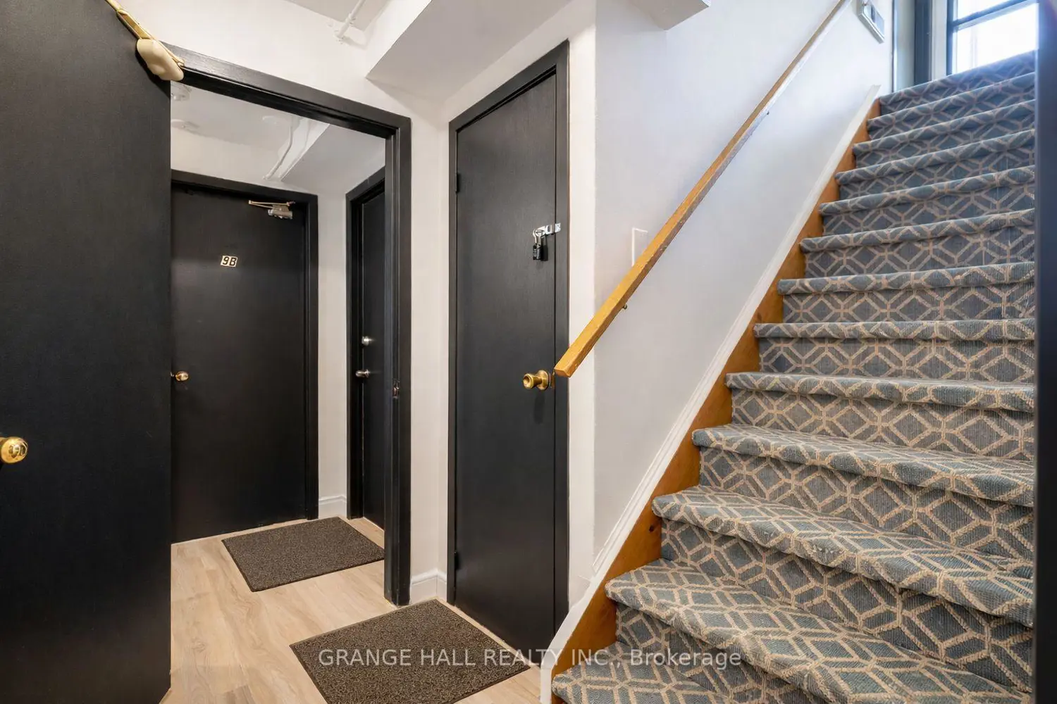 235 Canice Street photo 4