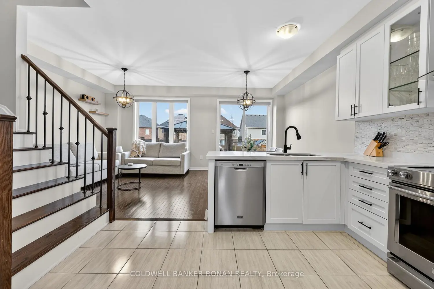 37 Donnan Drive photo 2