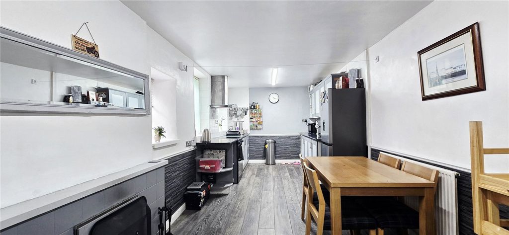 Additional image 6 of 6 bed terraced house for salePorthyfelin, Holyhead, Isle Of Anglesey LL65