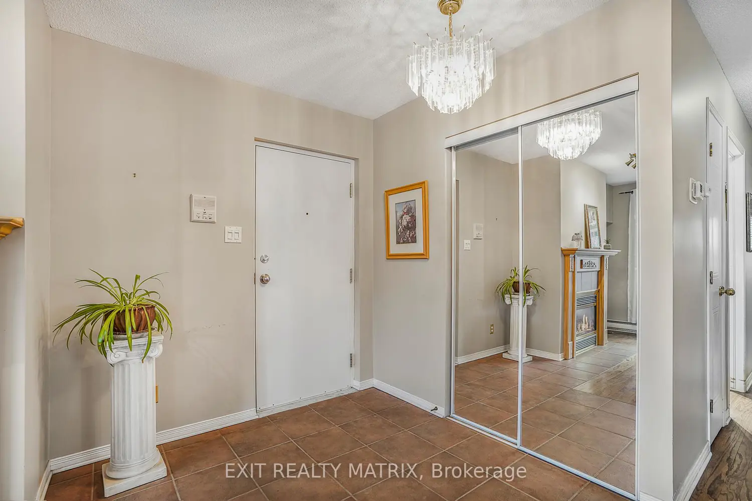 Additional image 4 of 669 Spence Avenue 4