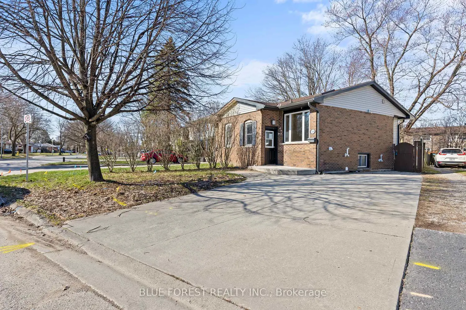 1289 Sorrel Road photo 2