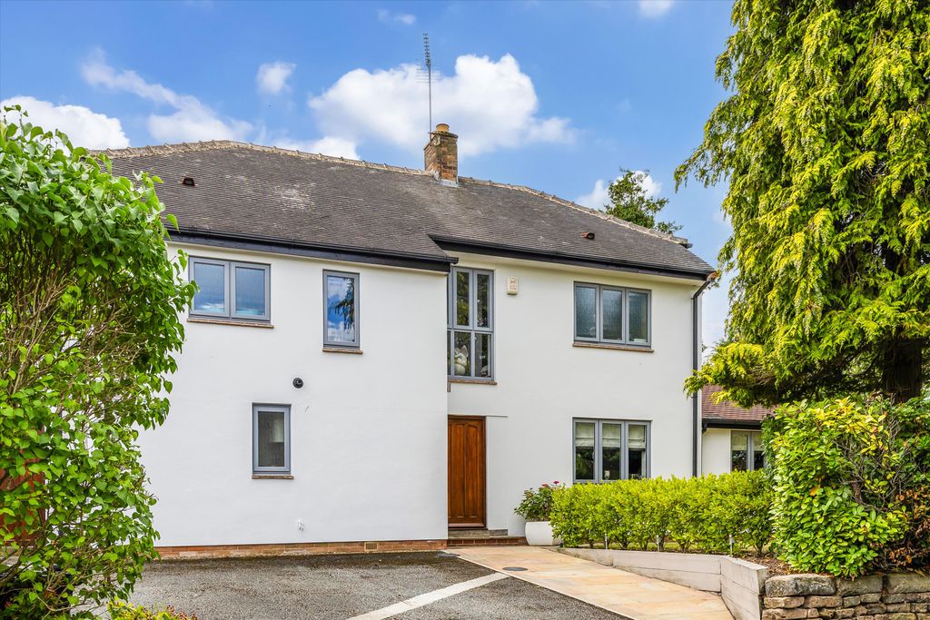 Additional image 23 of 4 bed detached house for saleWarwick Crescent, Harrogate, North Yorkshire HG2