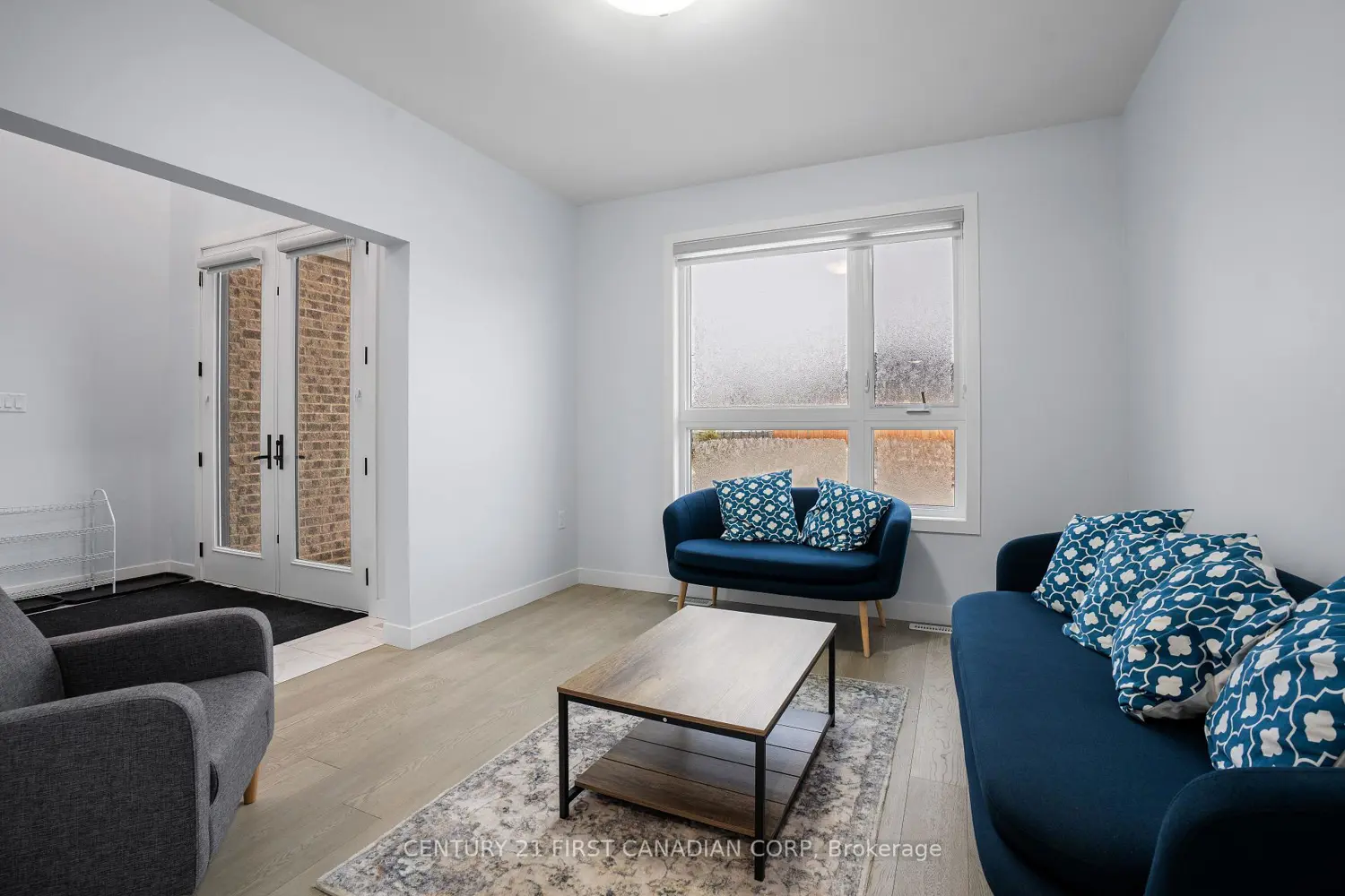 3415 Isleworth Road photo 3