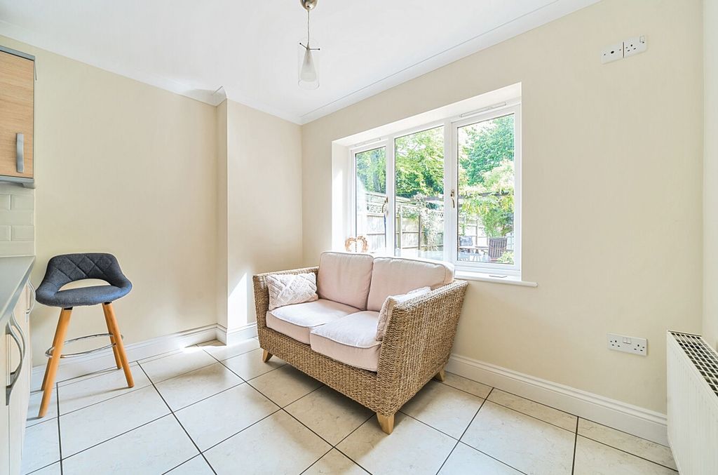 Additional image 8 of 4 bed detached house for salePembury Road, Havant PO9
